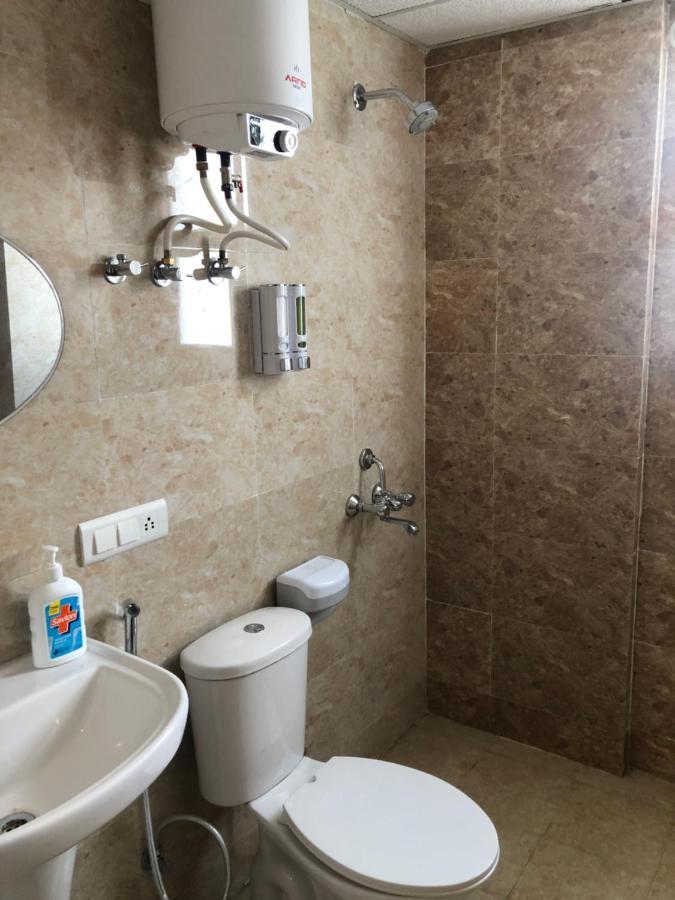 شقة Downtown Delight لاكناو المظهر الخارجي الصورة